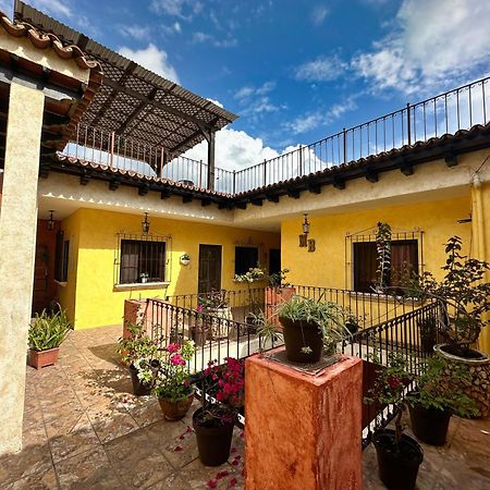 Maison Bougainvillea Antigua Eksteriør bilde