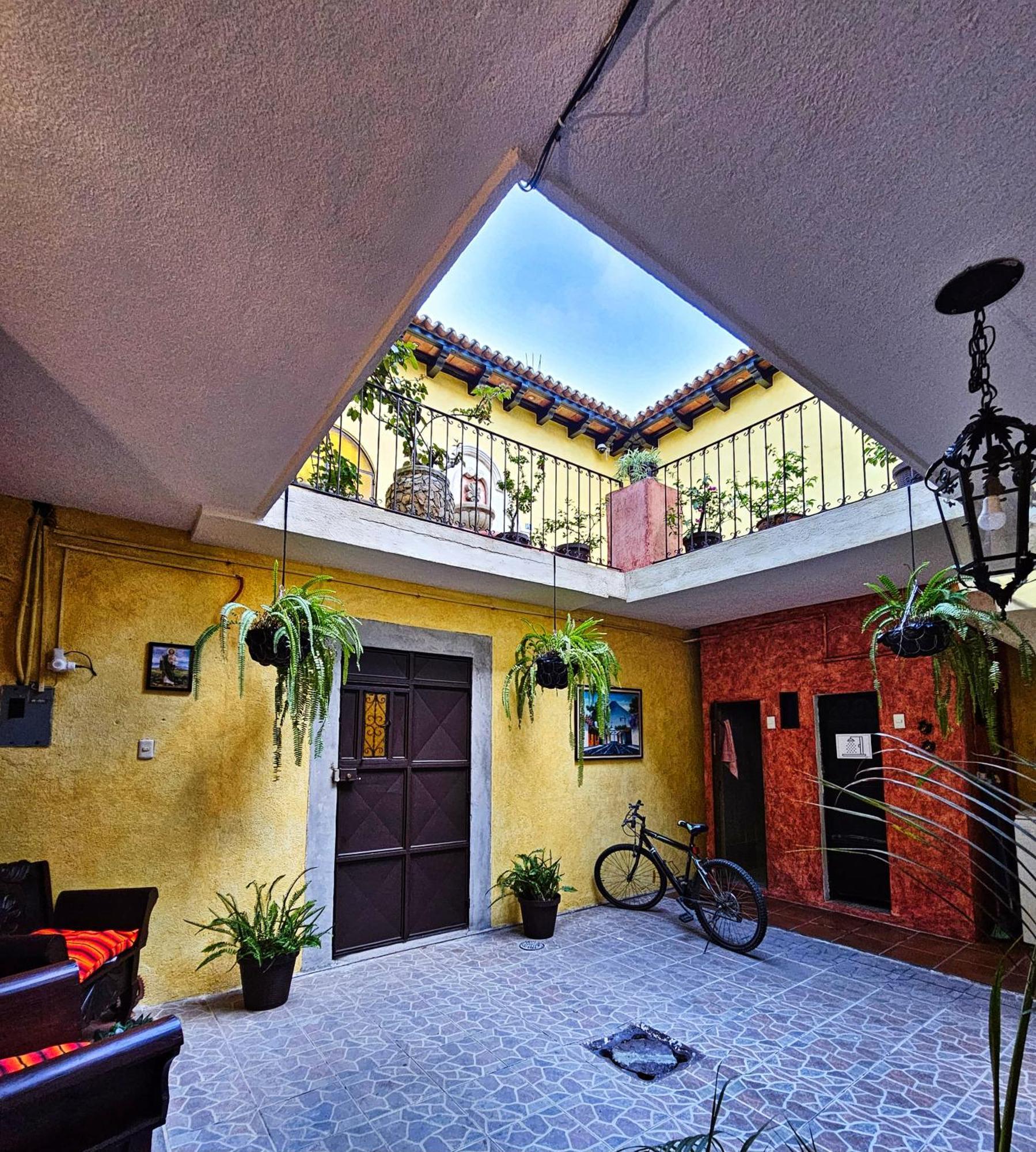 Maison Bougainvillea Antigua Eksteriør bilde